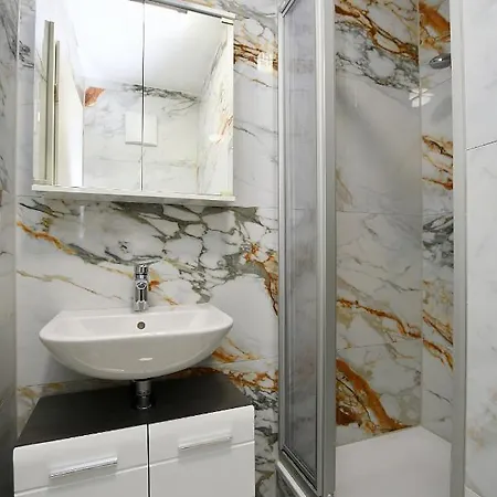 City-hotel Zuffenhausen - 3*