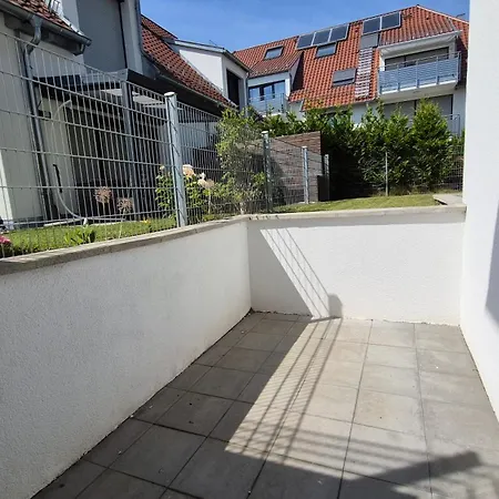 아파트호텔 City-hotel Zuffenhausen - *
