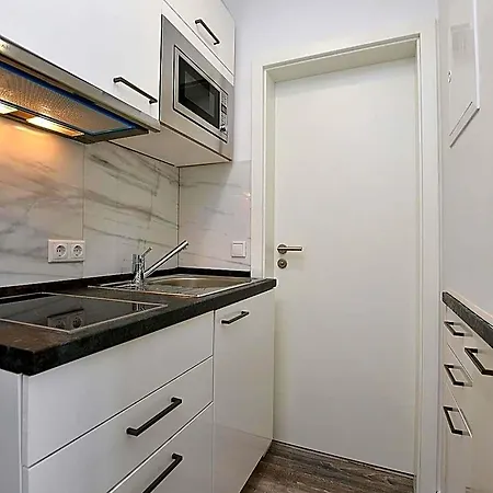 City-hotel Zuffenhausen - 3*