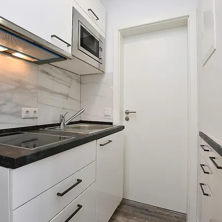 Hotel apartamentowy City-hotel Zuffenhausen -